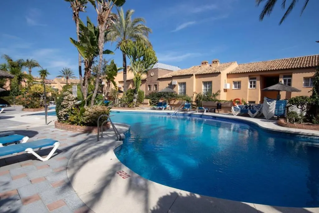 Mijas Costa - Riviera Del Sol - Splendid 2 Bedroom Apartment With Private Garden Sitio de Calahonda