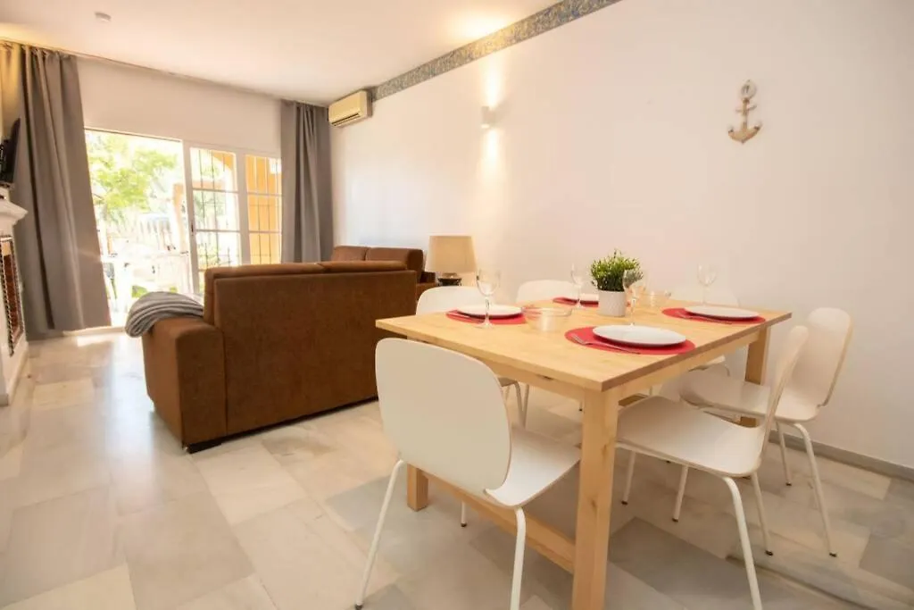 Mijas Costa - Riviera Del Sol - Splendid 2 Bedroom Apartment With Private Garden Sitio de Calahonda